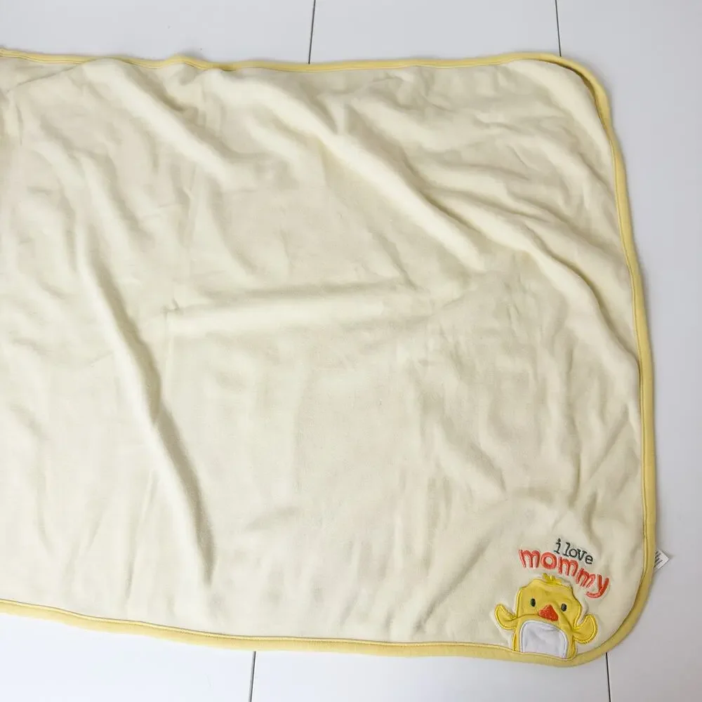Carter's Just One You I love Mommy Ducks Yellow White Baby Blanket - One Size